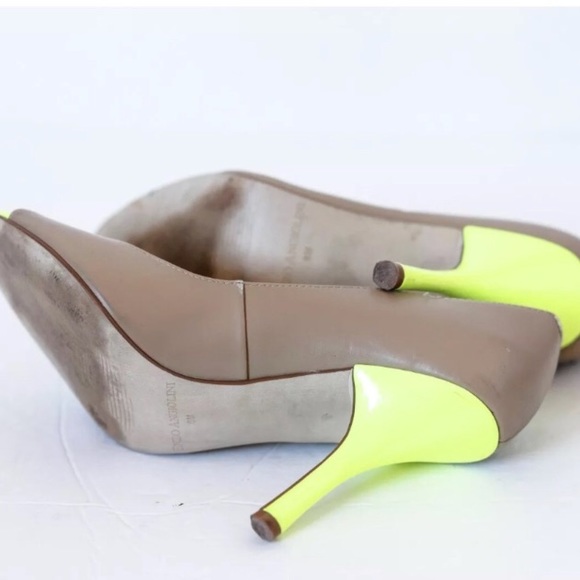 REDUCED: EUC Enzo Angiolini Open-Toe Pump, Size 6 - Picture 4 of 4